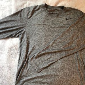 NIKE DRI-FIT LONG SLEEVE